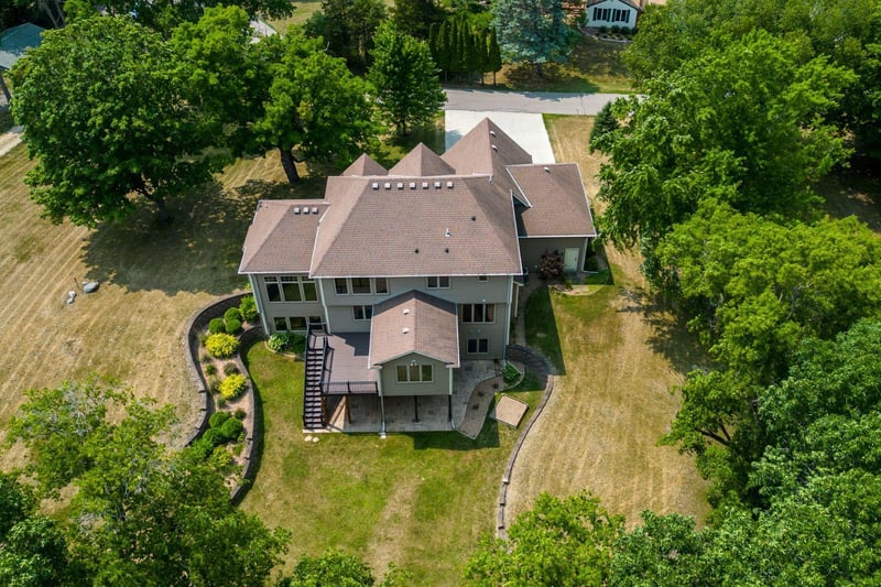 200 Bederwood Dr, Orono, MN 55356