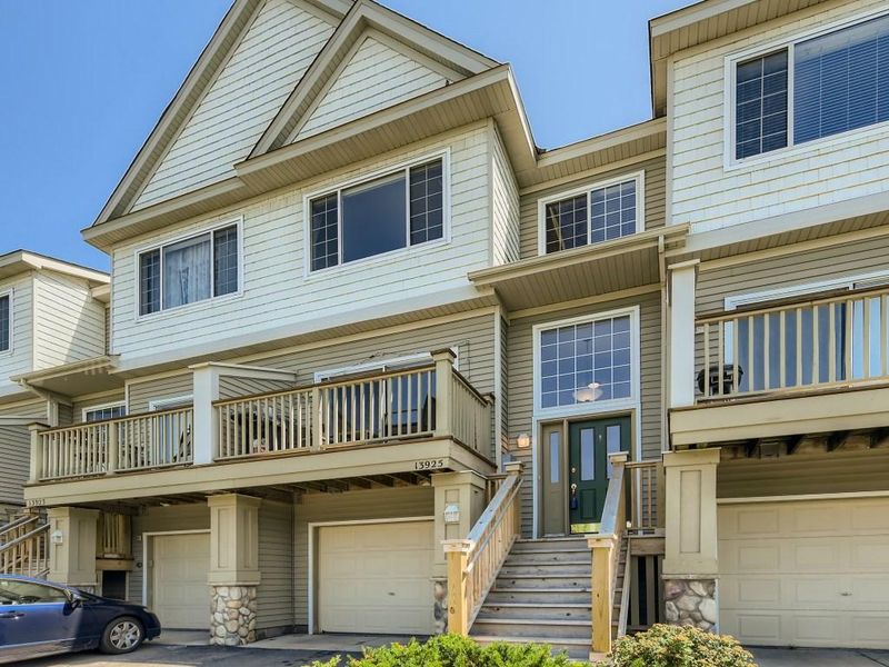13925 54th Ave N, Plymouth, MN 55446