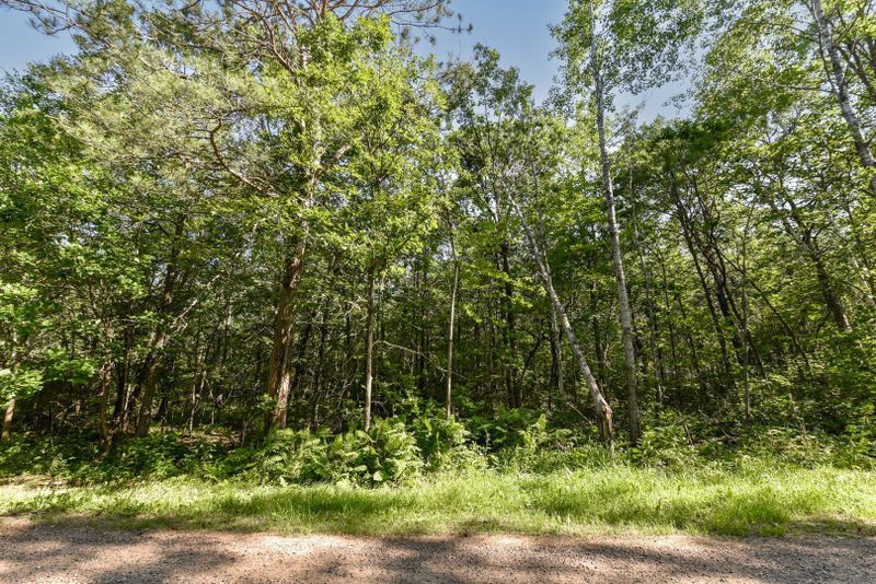10974 Leisure Ln, Brainerd, MN 56401