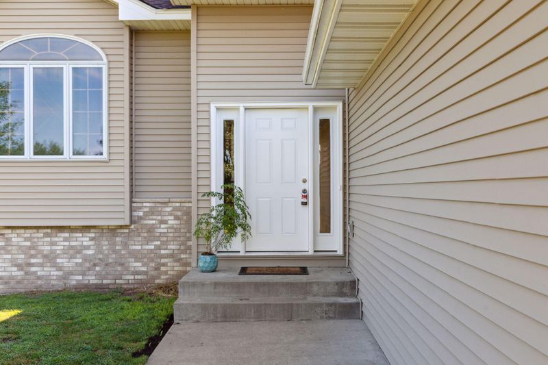 5161 321st Ave NE, North Branch, MN 55056