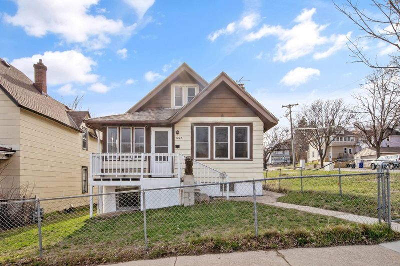 1045 Edgerton St, Saint Paul, MN 55130