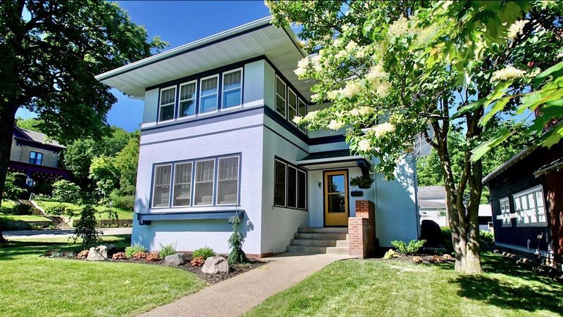 326 Pine St, Red Wing, MN 55066