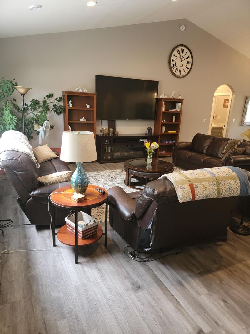1146 2nd St, Saint Paul Park, MN 55071