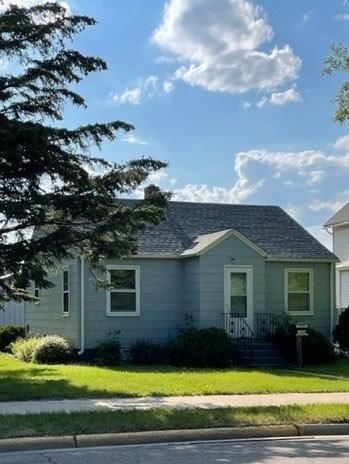 1220 Hawthorne St, Alexandria, MN 56308