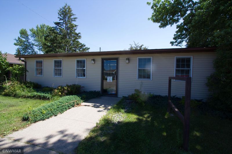209 Garfield Ave N, Mentor, MN 56736