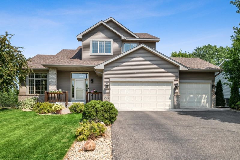 9826 Linden Ave N, Brooklyn Park, MN 55443