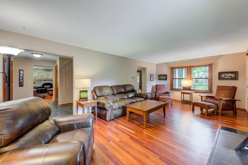5716 Dewey Hill Rd, Edina, MN 55439