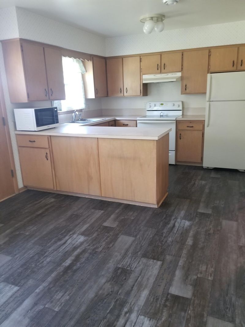 707 Tatepaha Blvd, Faribault, MN 55021