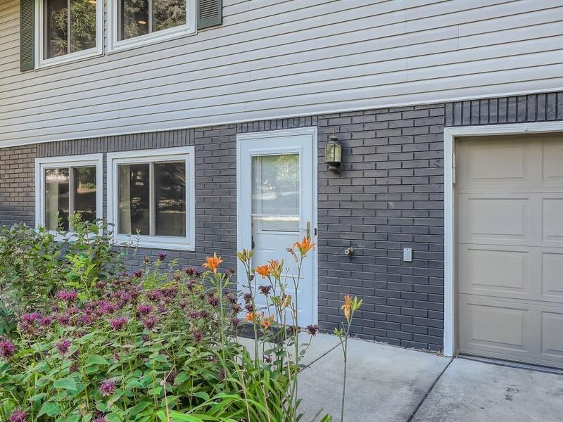 14049 68th Pl N, Maple Grove, MN 55311
