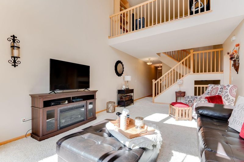 14224 Wilds Dr NW, Prior Lake, MN 55372