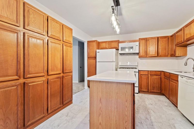 16623 Kettle River Blvd NE, Forest Lake, MN 55025