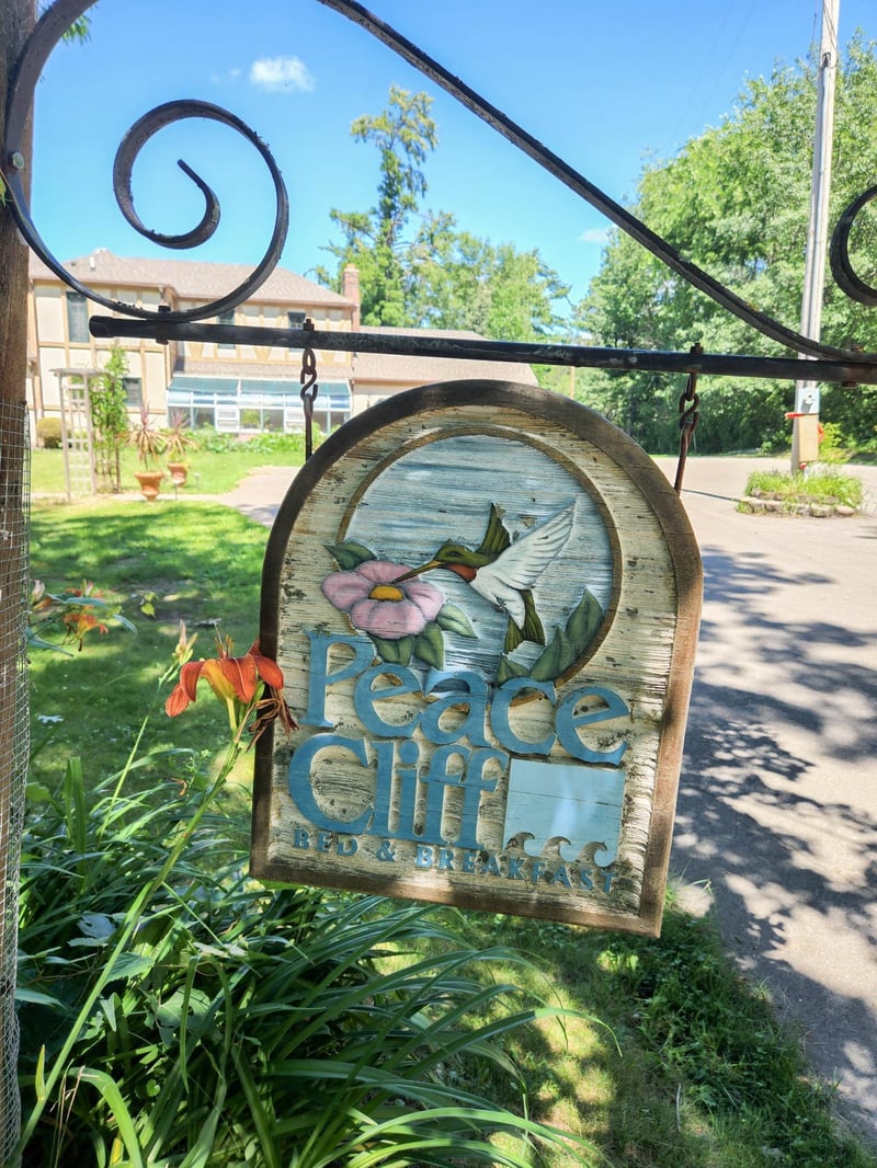 7361 Breezy Point Rd NW, Walker, MN 56484
