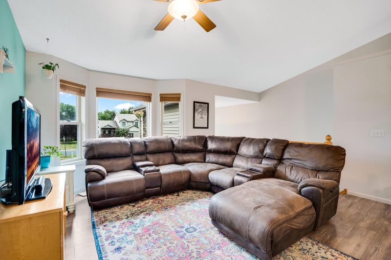 31205 Orton Dr, Lindstrom, MN 55045