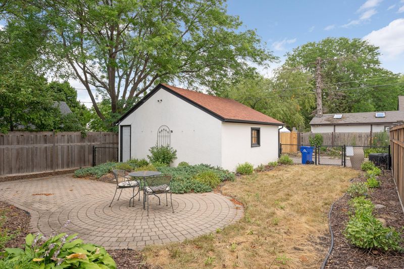 2139 Bayard Ave, Saint Paul, MN 55116