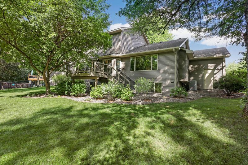6652 White Birch Ct, Lino Lakes, MN 55014
