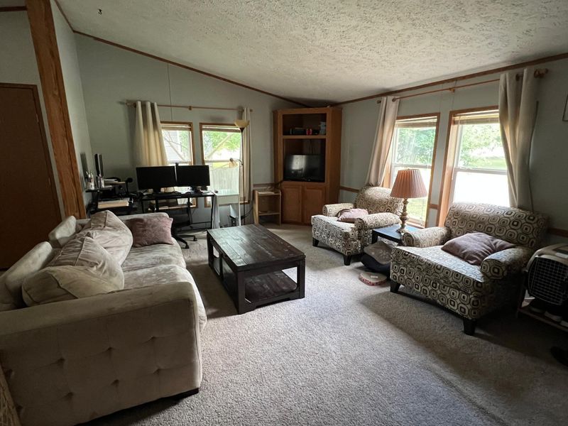 203 Utility St, Ellsworth, WI 54011