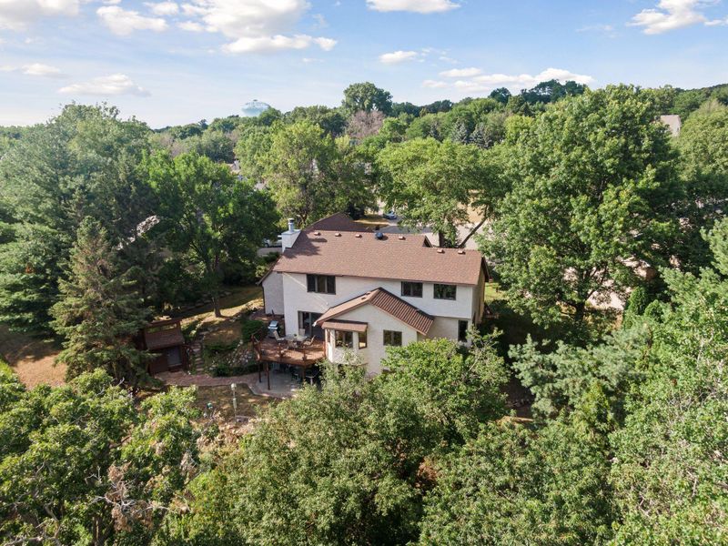 2380 Dahl Ave E, Maplewood, MN 55119