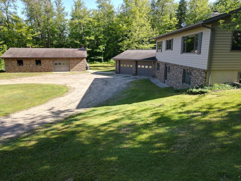 18398 Us Highway 169, Grand Rapids, MN 55744
