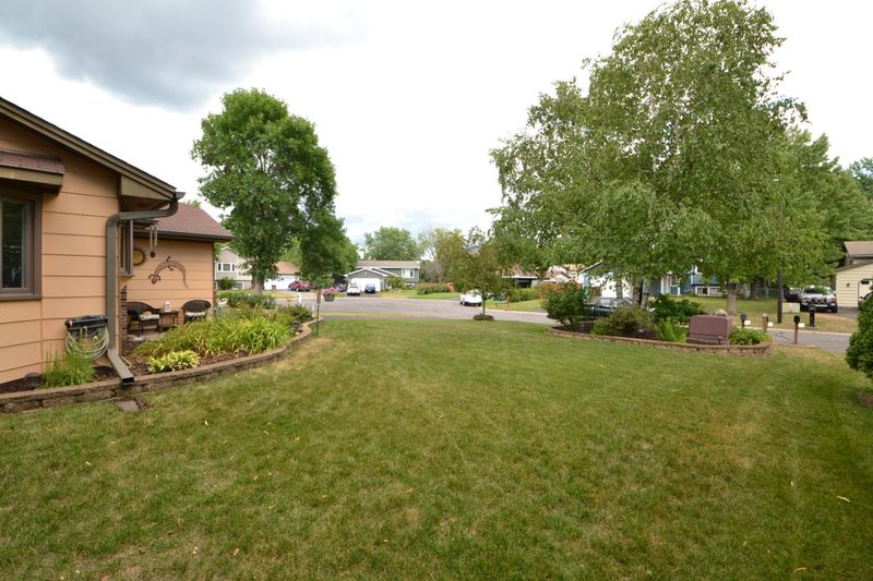 11425 Florida Ave N, Champlin, MN 55316