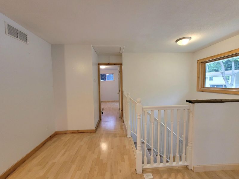 4713 Gordon Rd, Mound, MN 55364