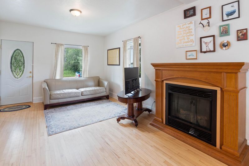 406 95th Ave W, Duluth, MN 55808