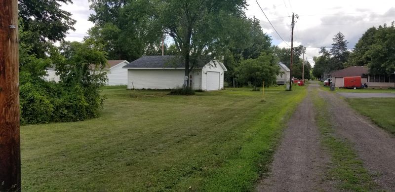 425 3rd Ave SE, Milaca, MN 56353