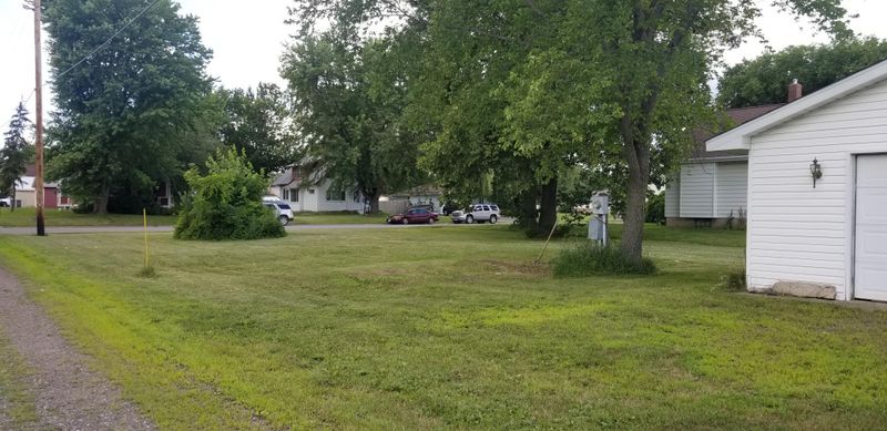 425 3rd Ave SE, Milaca, MN 56353