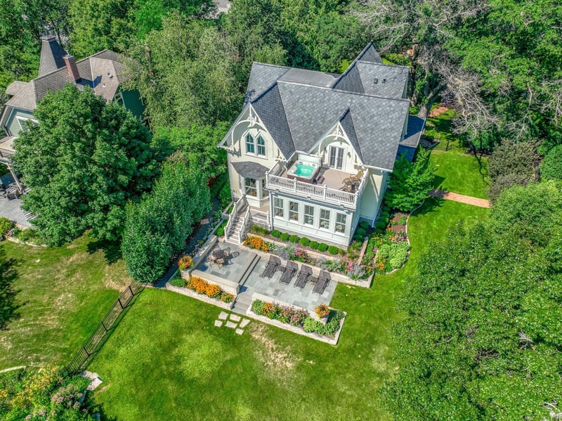 116 Harriet St N, Stillwater, MN 55082