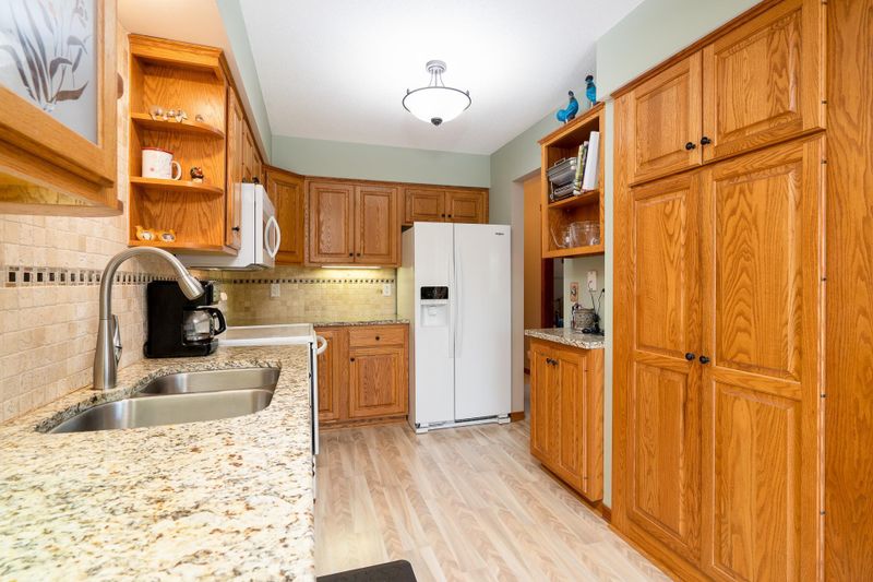 13997 Herald Way, Apple Valley, MN 55124