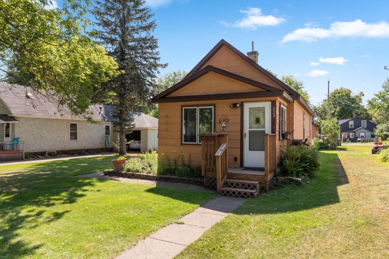 220 Winona Ave, Ironton, MN 56455