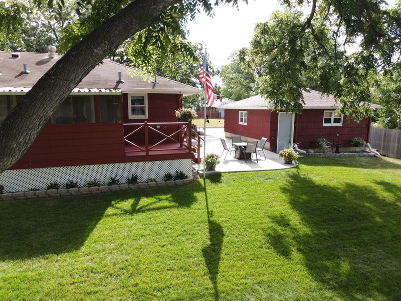735 Mary St N, Maplewood, MN 55119