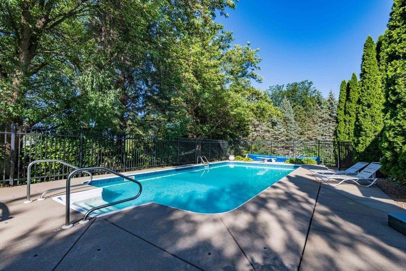 16430 Territorial Rd, Dayton, MN 55369
