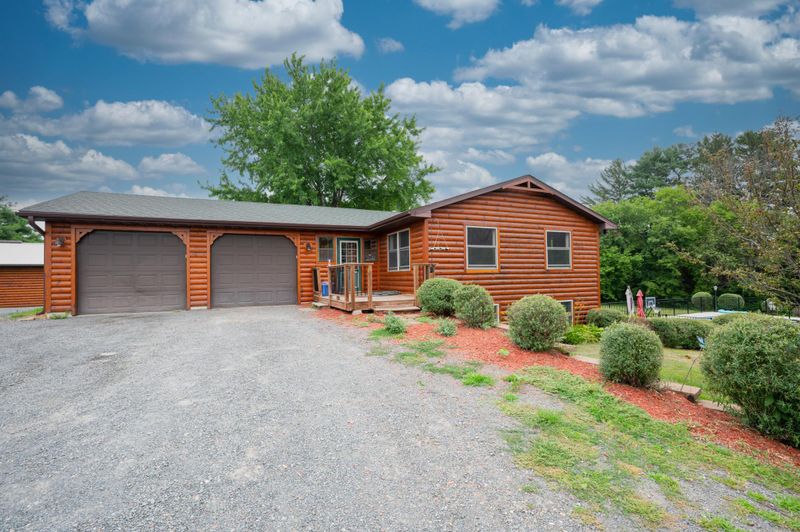 2567 40th Ave, Osceola, WI 54020
