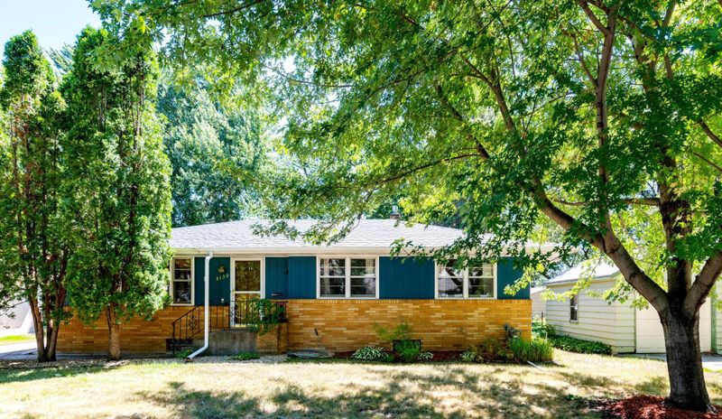 2130 Magnolia Ave E, Saint Paul, MN 55119