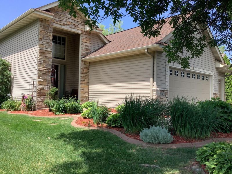 22468 Evergreen Cir, Forest Lake, MN 55025