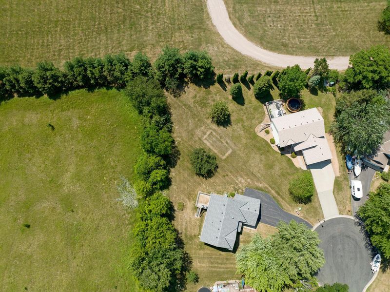 435 Hunter Dr, Watertown, MN 55388