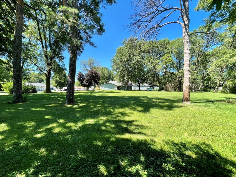 185 1st Ave, Round Lake, MN 56167