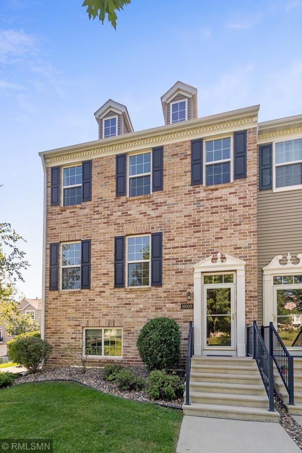 10009 Liatris Ln, Eden Prairie, MN 55347