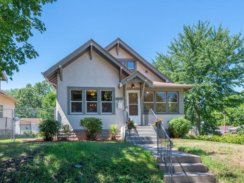 3657 N Newton Ave N, Minneapolis, MN 55412