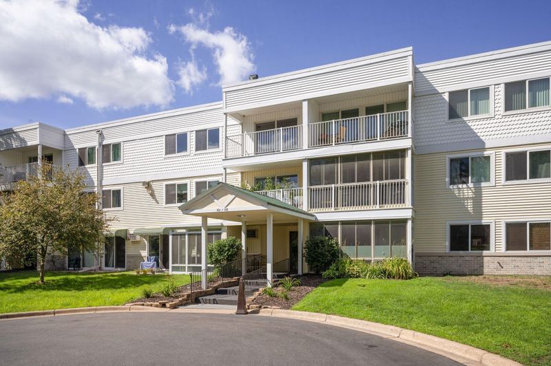 130 Demont Ave E #155, Little Canada, MN 55117