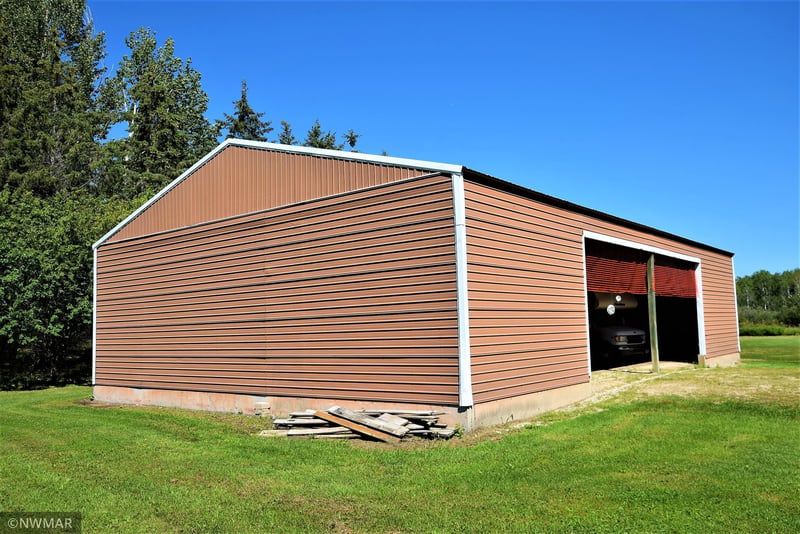 23786 370th Ave, Roseau, MN 56751