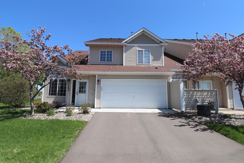 1793 Stone Meadow Blvd, Shakopee, MN 55379