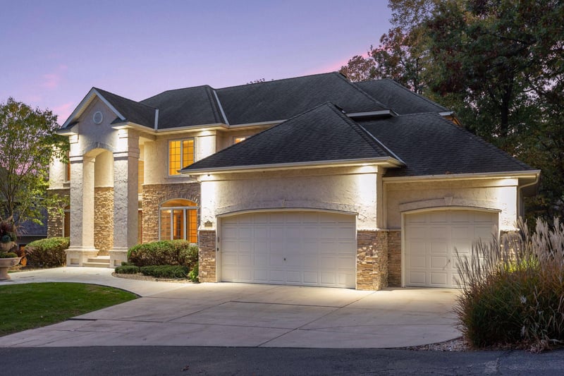 11556 Chamberlain Ct, Eden Prairie, MN 55344