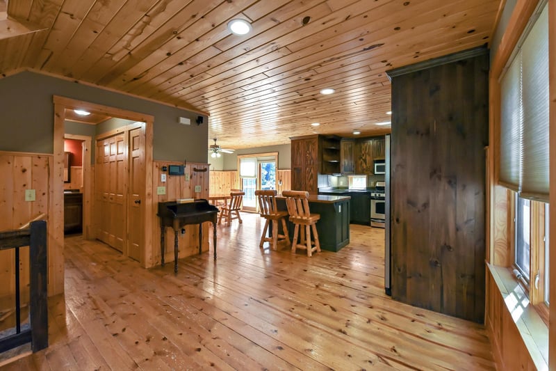 29555 Percheron Dr, Jenkins, MN 56472