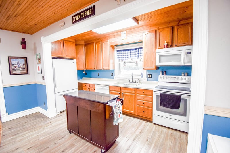 11460 880th Ave, Maynard, MN 56260