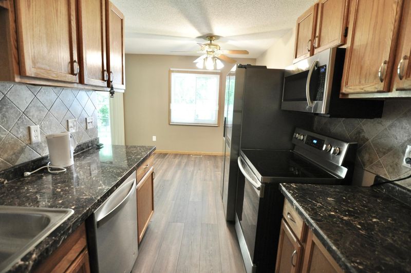 3287 Hill Ridge Dr #65, Eagan, MN 55121