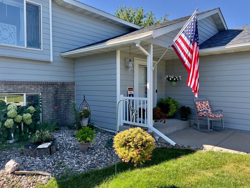 301 9th Ave N, Sartell, MN 56377