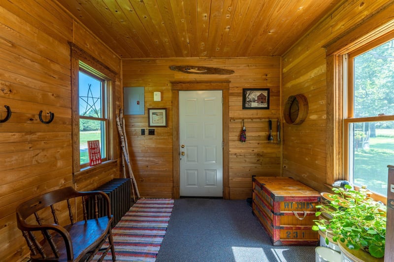 4776 Waisanen Rd, Embarrass, MN 55732