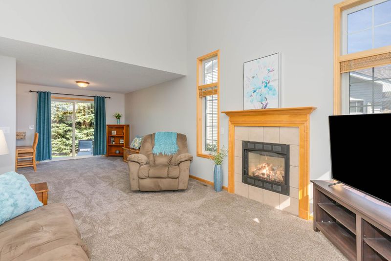 13244 Williamsberg Dr, Savage, MN 55378
