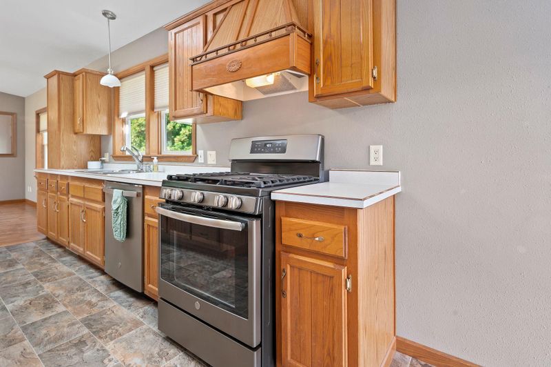 1284 45th Ave, Amery, WI 54001